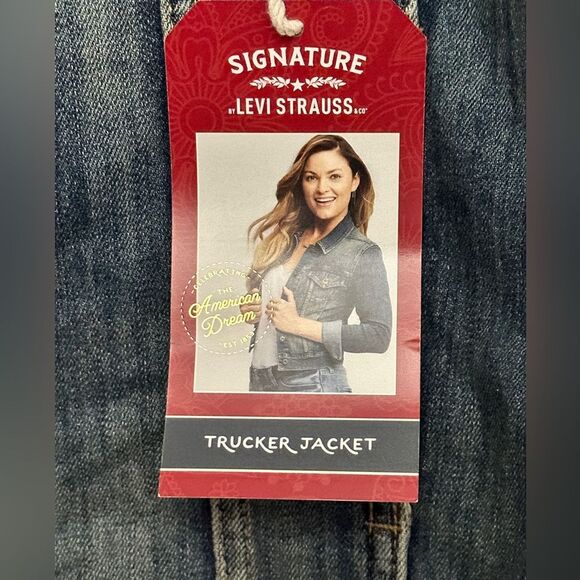 NWT Levi Strauss Signature Trucker Crop Jean Jacket Medium - Picture 4 of 8